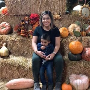 Meet your Posher, Araceli